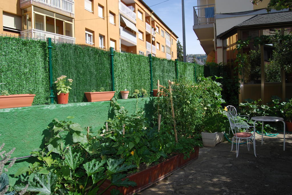 Hotel A Nieu Jaca Zewnętrze zdjęcie